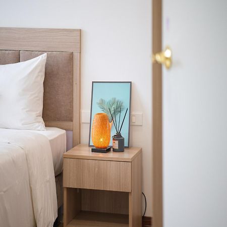 Luxe Paradise Residence Truc Bach Hanoi Esterno foto