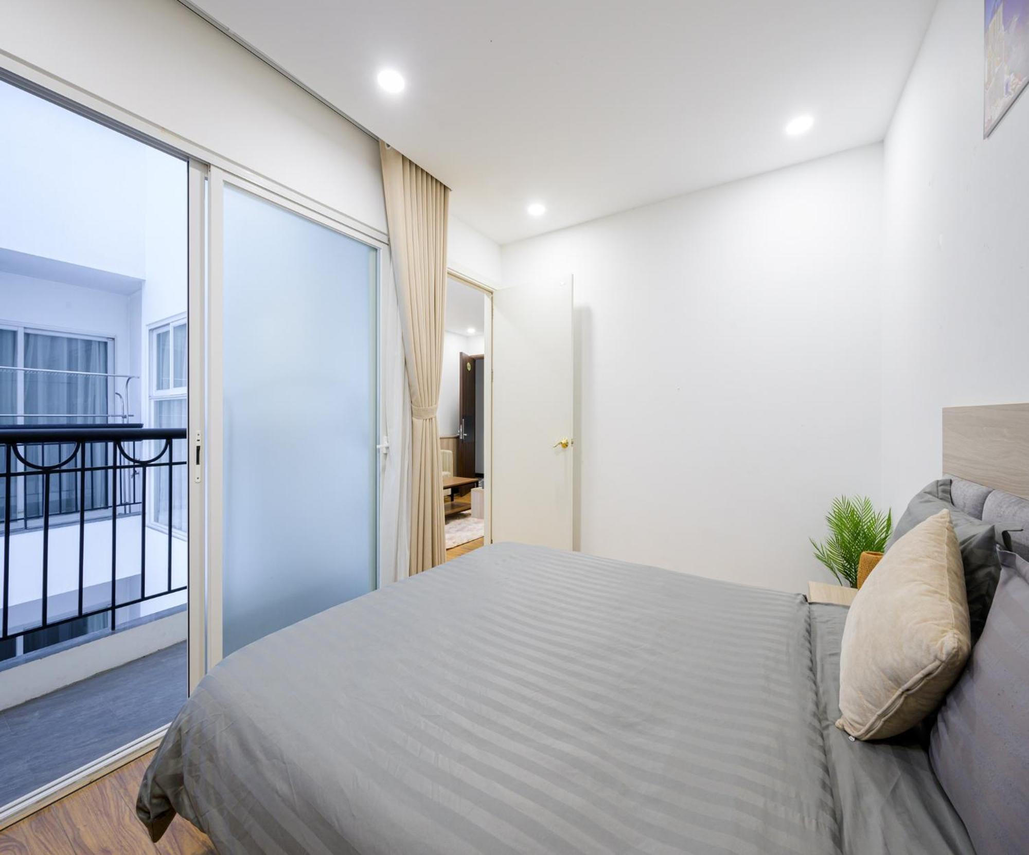 Luxe Paradise Residence Truc Bach Hanoi Esterno foto