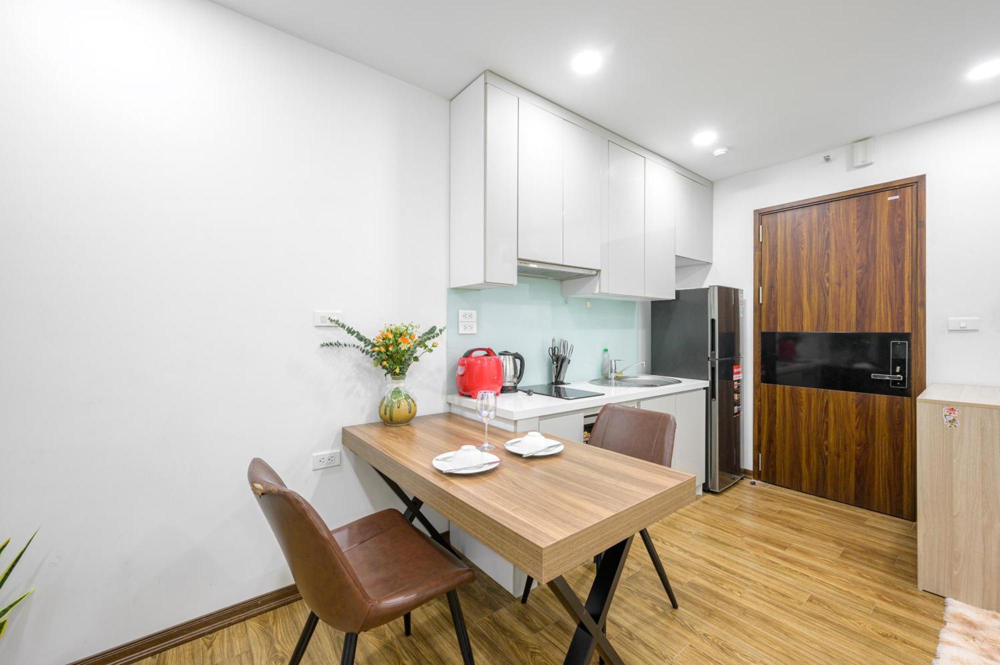 Luxe Paradise Residence Truc Bach Hanoi Esterno foto