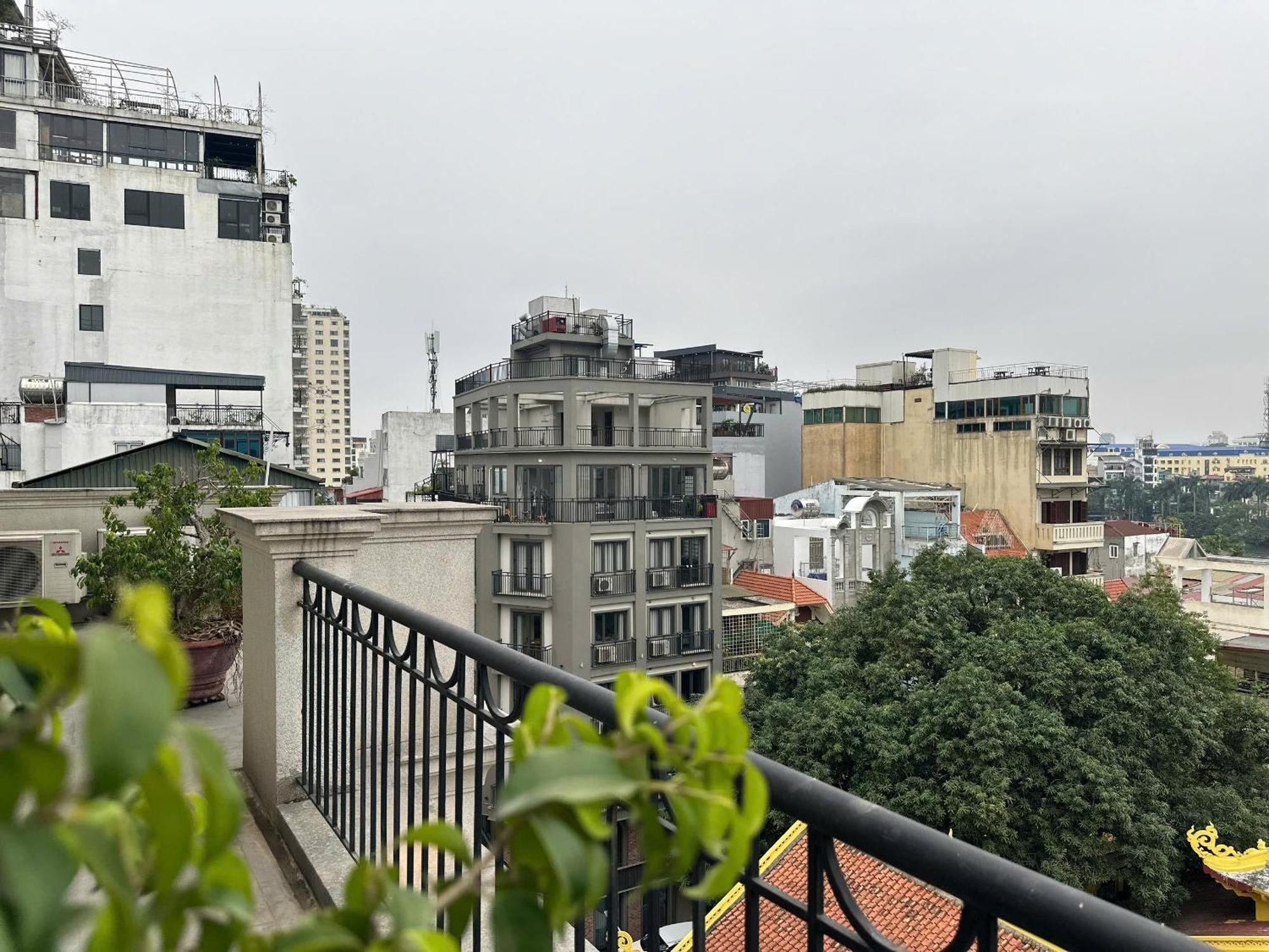Luxe Paradise Residence Truc Bach Hanoi Esterno foto